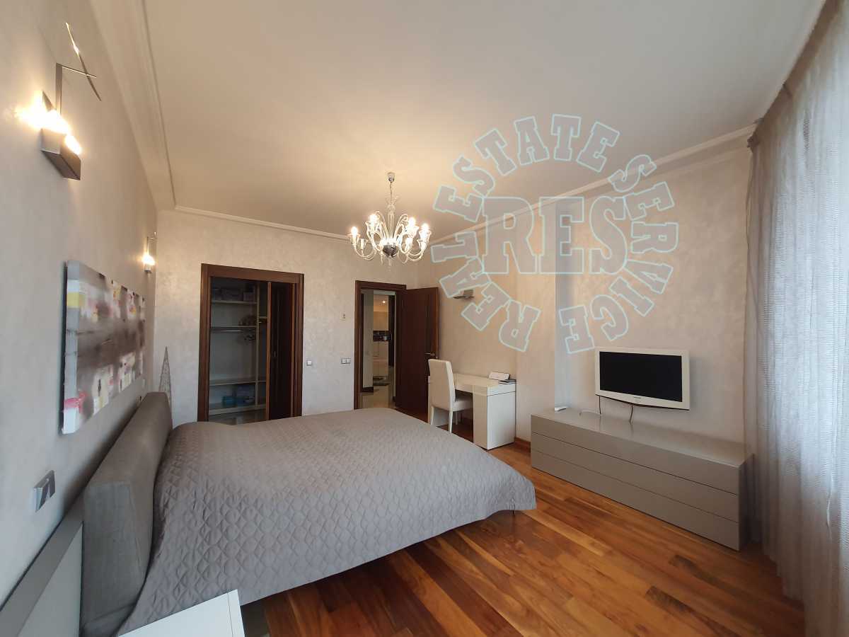 Аренда 3-комнатной квартиры 150 м², Уликовая ул., Тургенєвська, 28а-30а