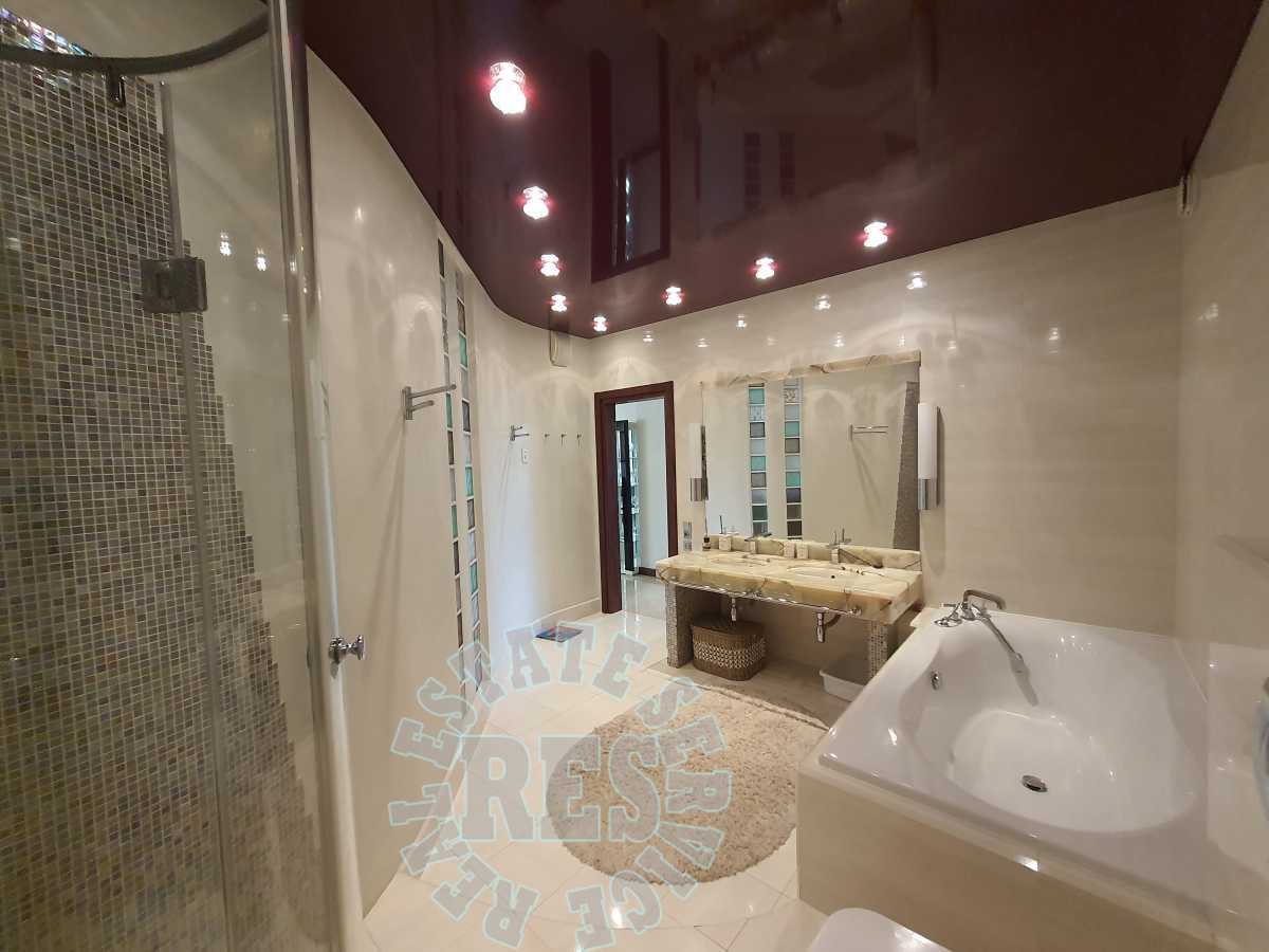 Аренда 3-комнатной квартиры 150 м², Уликовая ул., Тургенєвська, 28а-30а