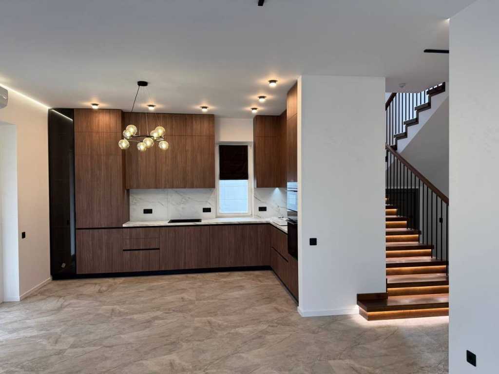 Продажа коттеджа 158 м², Киевская ул., Подвальная