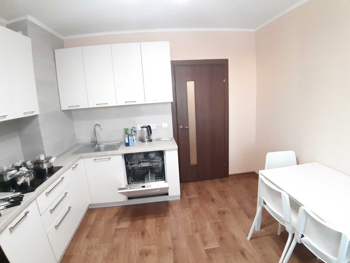 Аренда 2-комнатной квартиры 77.8 м², Балтийский пер., 3