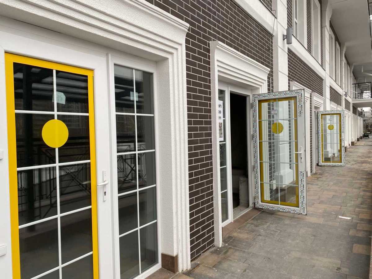 Продажа другого торгового помещения 100 м², Михаила Максимовича ул., 28г