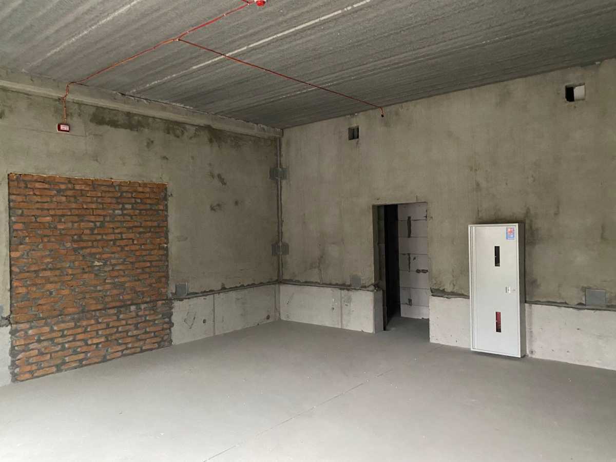 Продажа другого торгового помещения 100 м², Михаила Максимовича ул., 28г