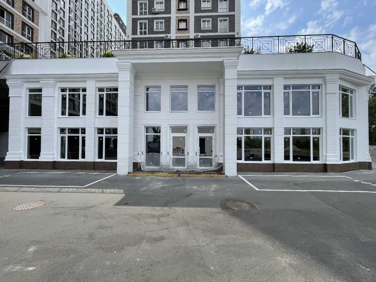 Аренда другого торгового помещения 590 м², Михаила Максимовича ул., 26