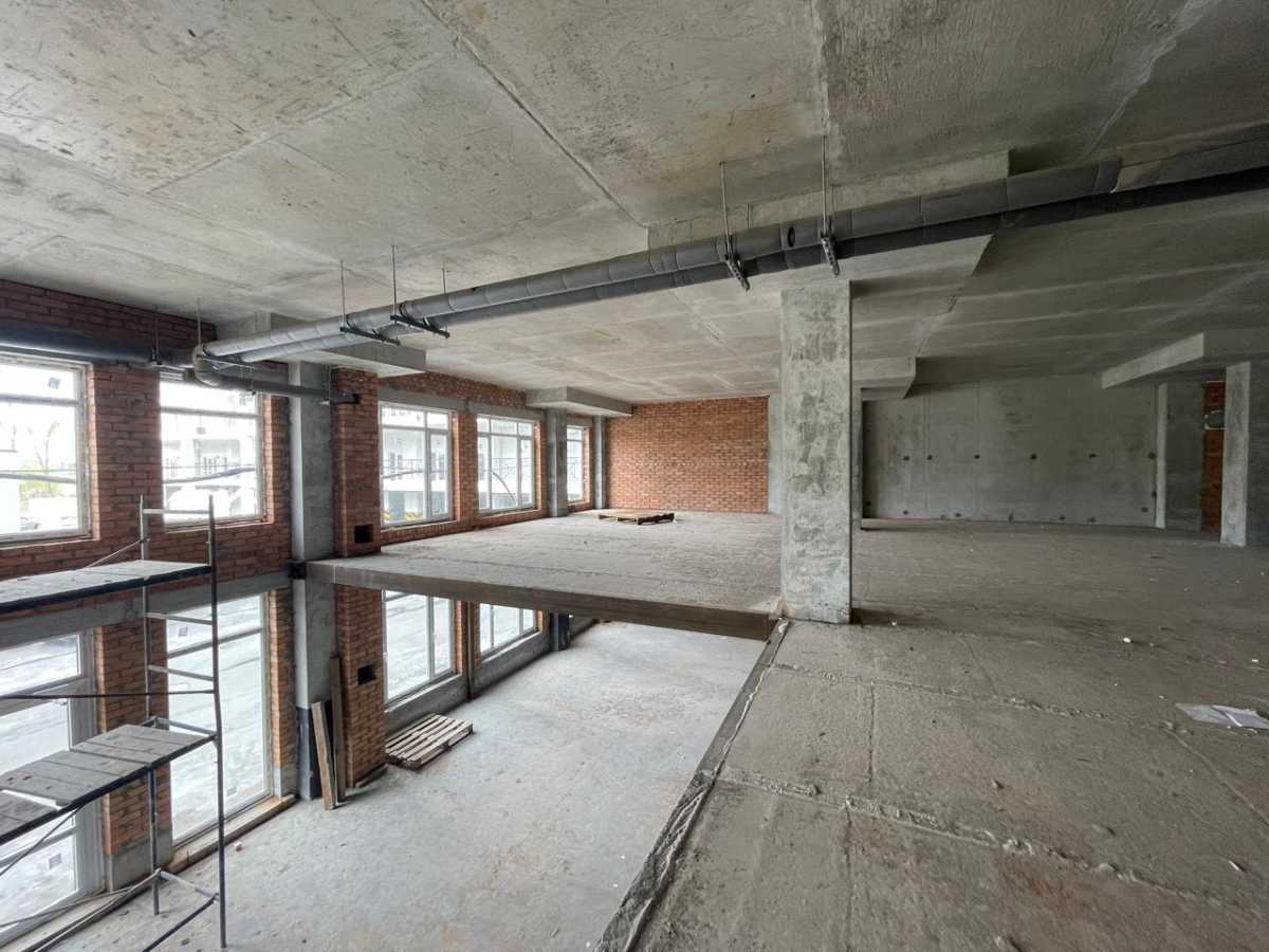 Аренда другого торгового помещения 590 м², Михаила Максимовича ул., 26