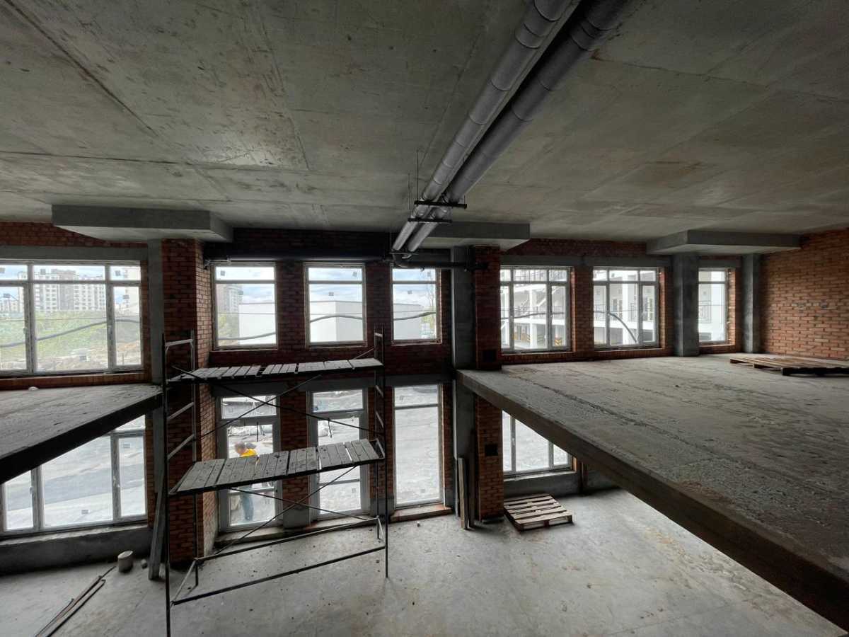 Аренда другого торгового помещения 590 м², Михаила Максимовича ул., 26