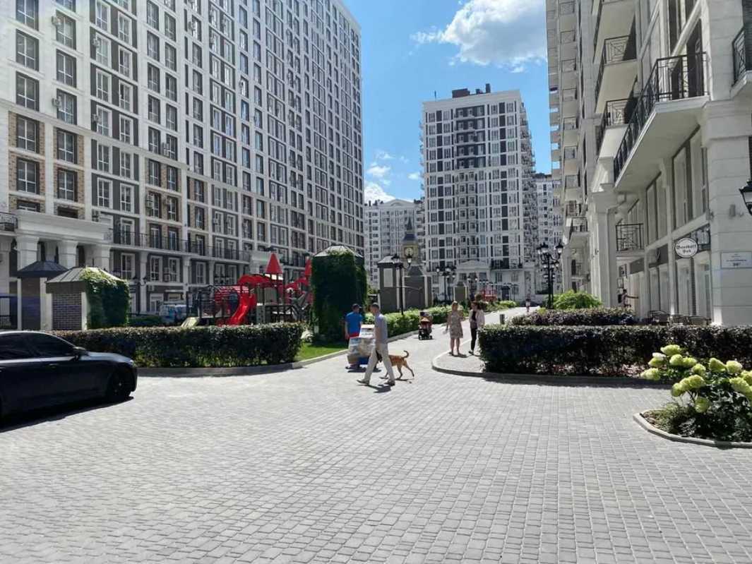 Аренда другого торгового помещения 93 м², Михаила Максимовича ул., 26
