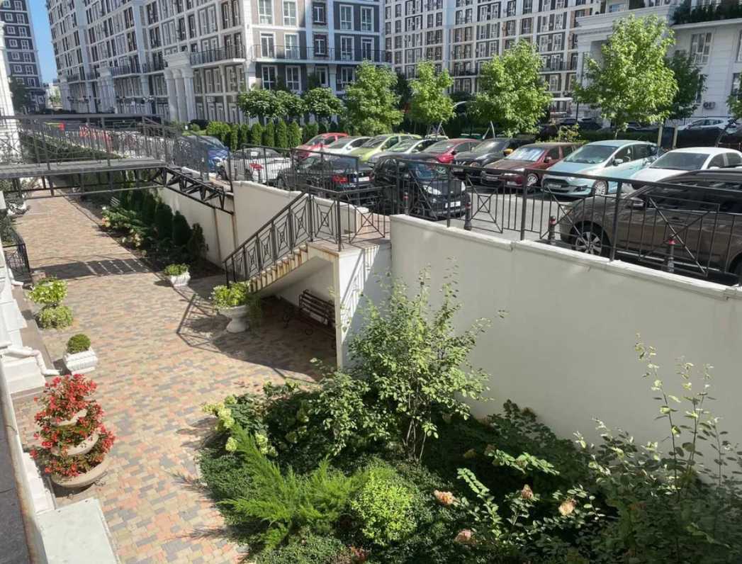 Аренда другого торгового помещения 93 м², Михаила Максимовича ул., 26