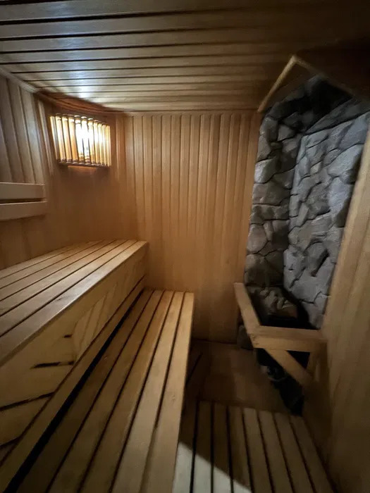 Оренда будинку 280 м²
