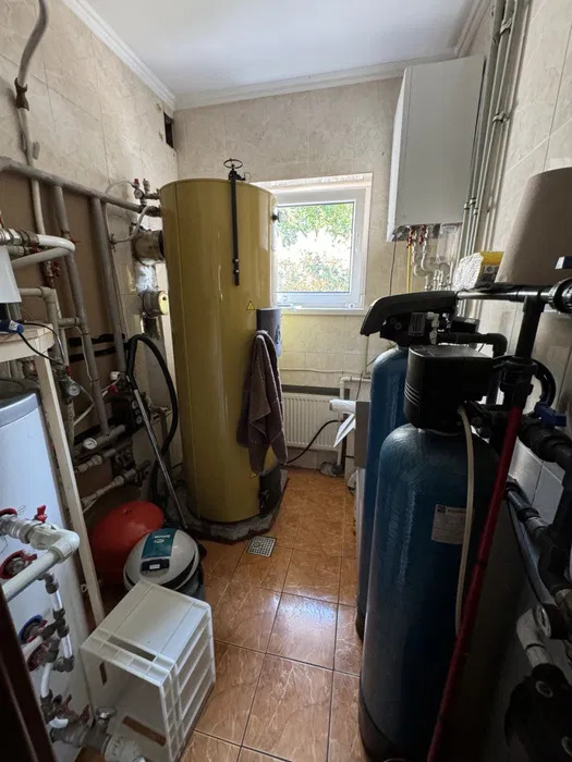 Оренда будинку 280 м²