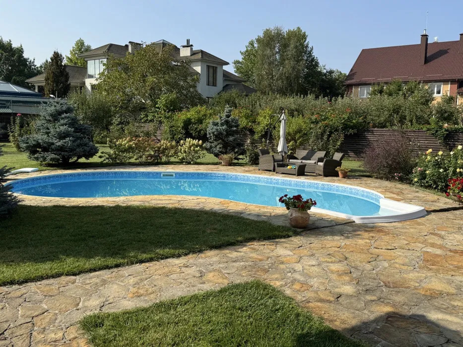 Оренда будинку 280 м²