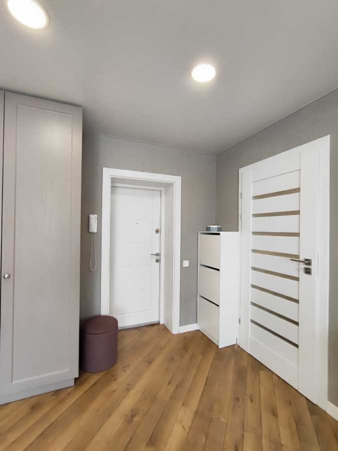 Продажа 2-комнатной квартиры 52 м², Соборности просп., 38А
