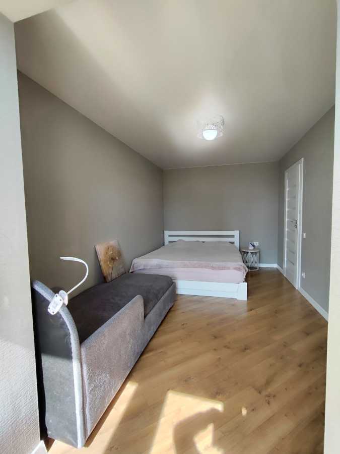 Продажа 2-комнатной квартиры 52 м², Соборности просп., 38А