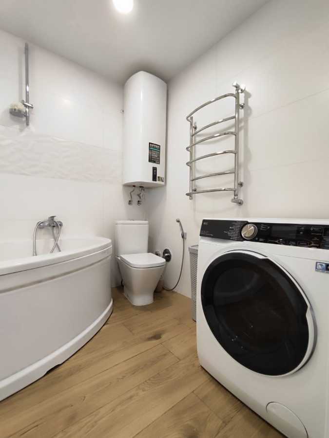 Продажа 2-комнатной квартиры 52 м², Соборности просп., 38А