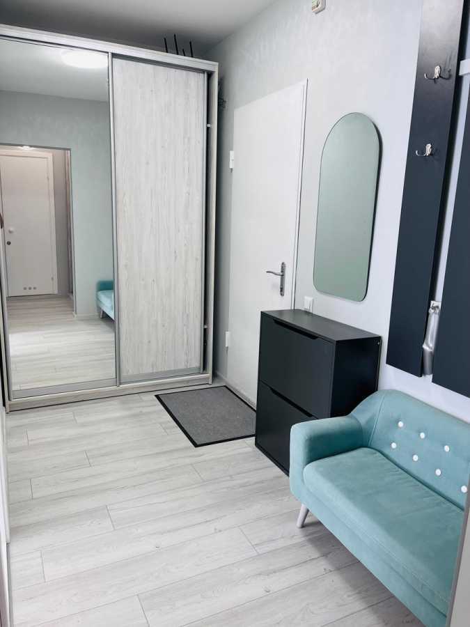 Аренда 1-комнатной квартиры 42 м², Михаила Котельникова ул., Драгоманова, 1к