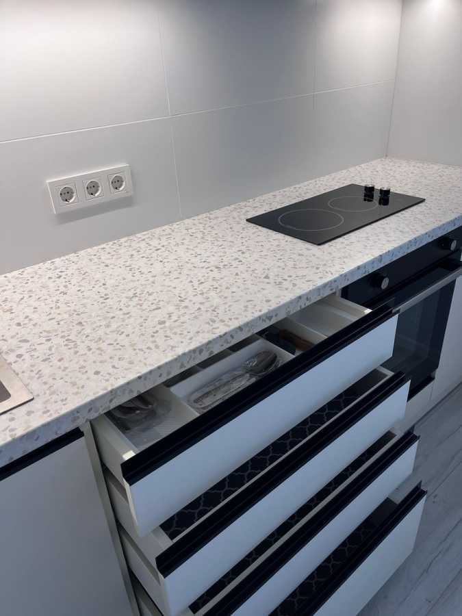 Аренда 1-комнатной квартиры 42 м², Михаила Котельникова ул., Драгоманова, 1к