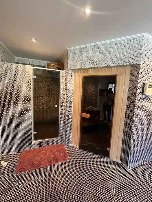 Оренда будинку 660 м², Отто Шмідта вул.