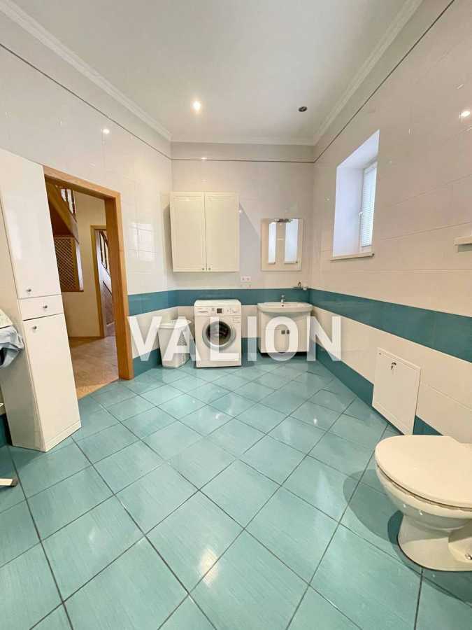 Продажа дома 235.8 м², Парникова
