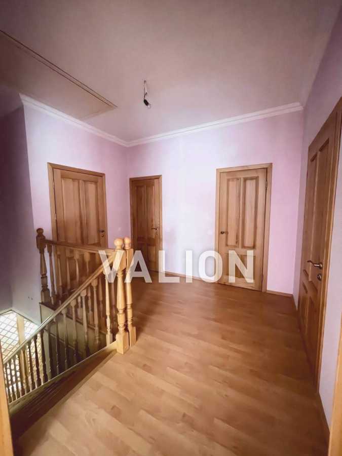 Продажа дома 235.8 м², Парникова