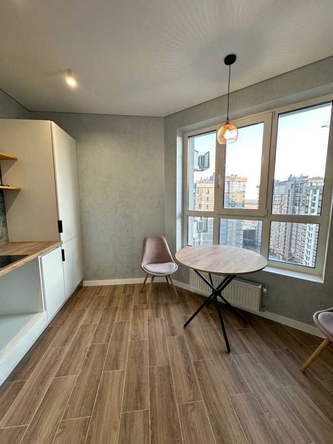 Продажа 1-комнатной квартиры 40 м², Леси Украинки ул.