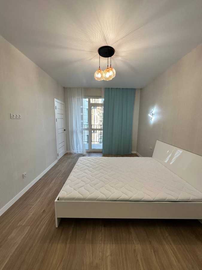 Продажа 1-комнатной квартиры 40 м², Леси Украинки ул.