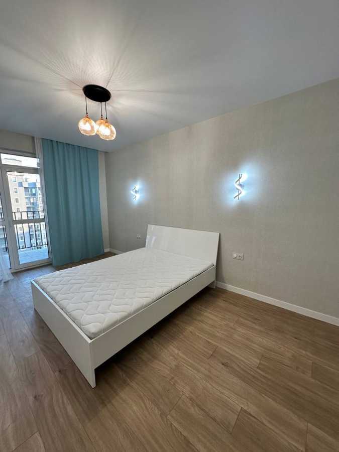 Продажа 1-комнатной квартиры 40 м², Леси Украинки ул.