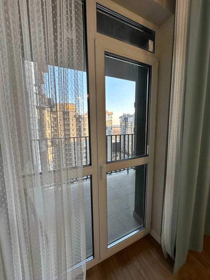 Продажа 1-комнатной квартиры 40 м², Леси Украинки ул.