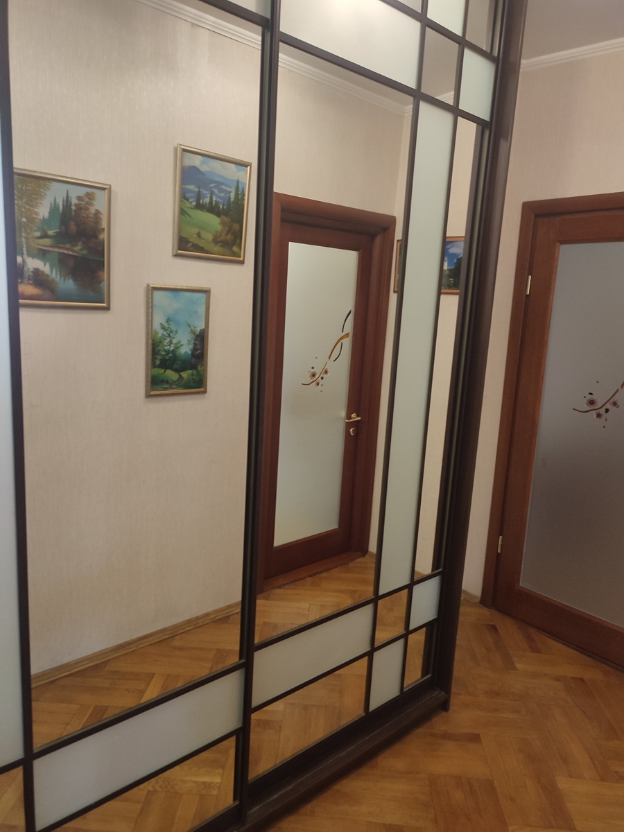 Продаж 2-кімнатної квартири 55 м², Ігорівська вул., 16