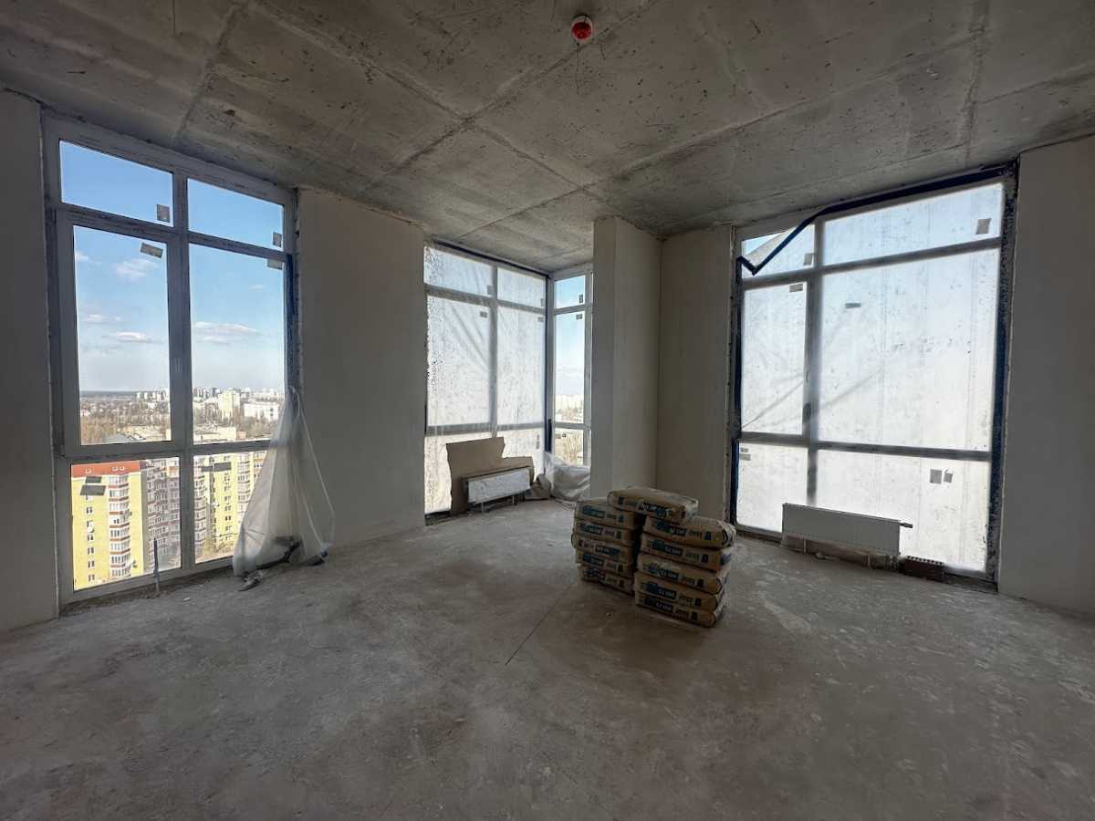 Продажа 4-комнатной квартиры 190 м², Салютная ул., 2