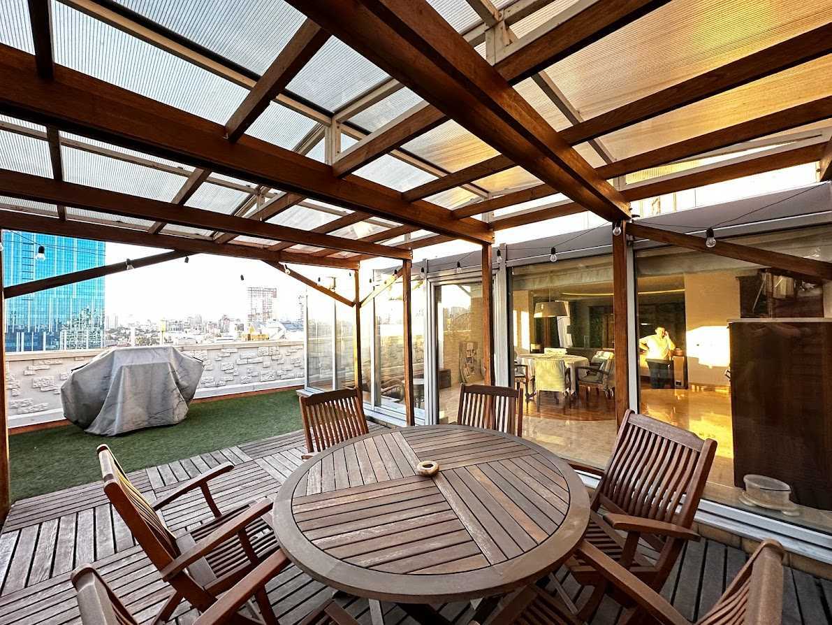 Оренда 3-кімнатної квартири 186 м², Жилянська вул., 59