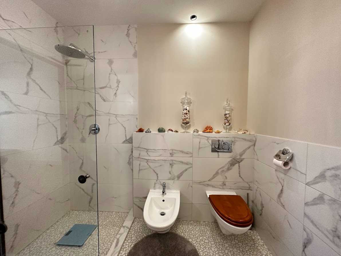 Оренда 3-кімнатної квартири 186 м², Жилянська вул., 59