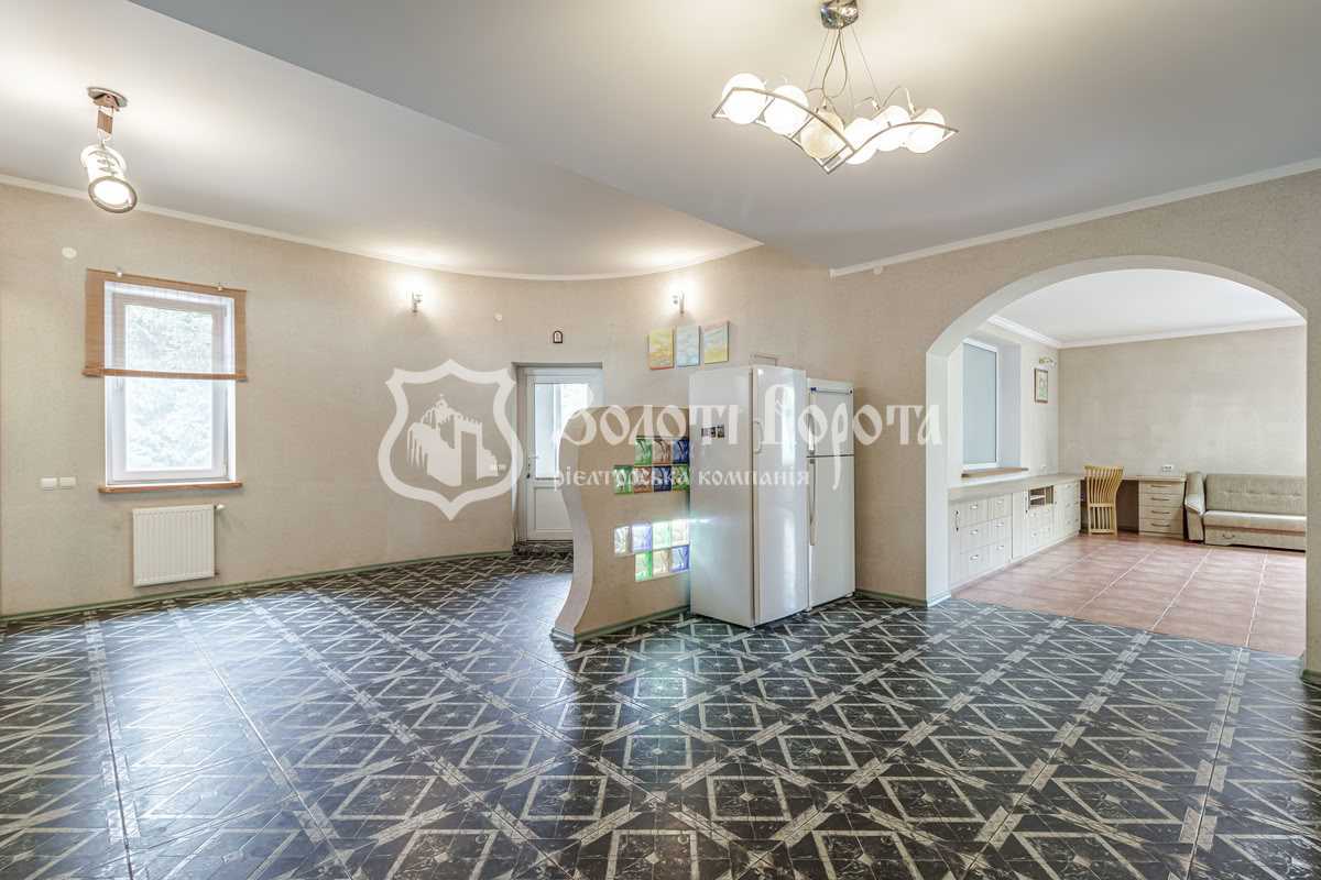 Продаж будинку 400.8 м², Польова, 26