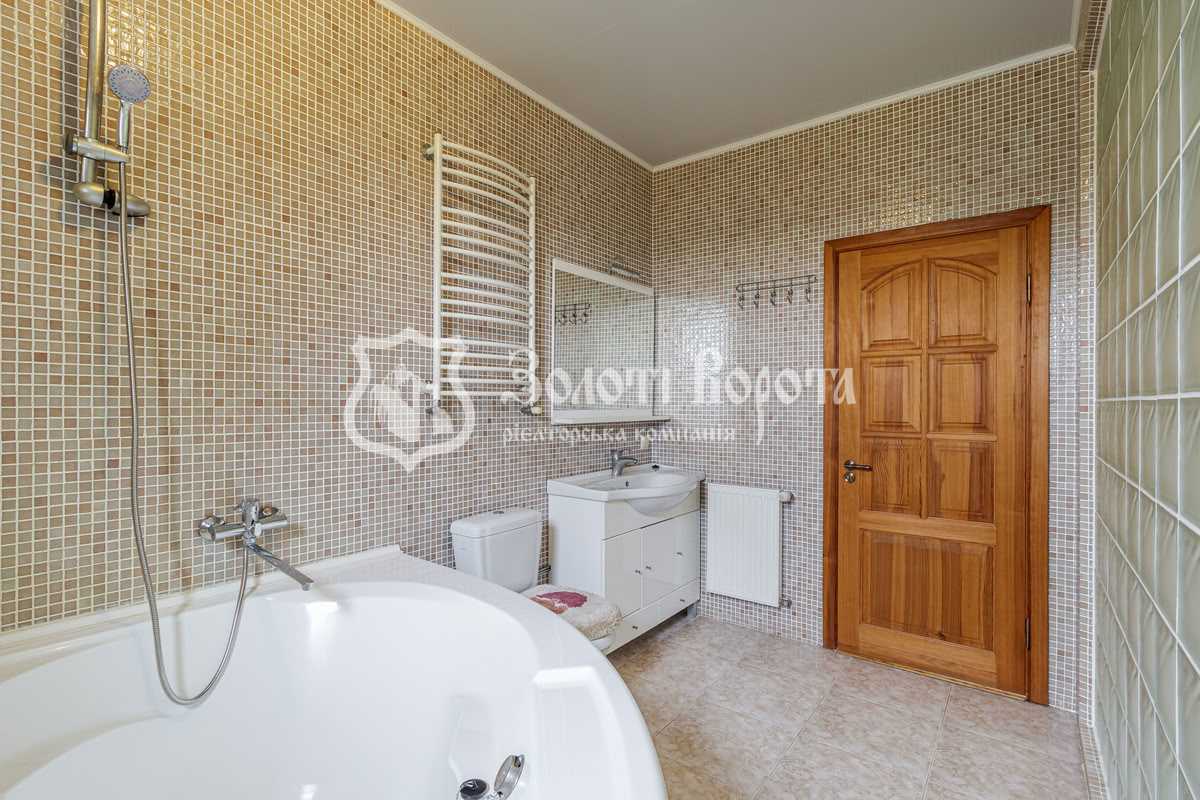 Продаж будинку 400.8 м², Польова, 26
