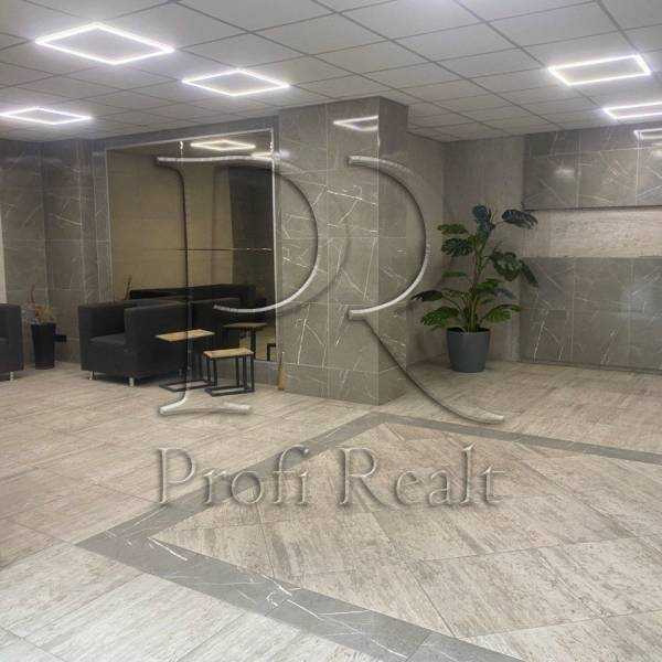 Продажа 3-комнатной квартиры 136 м², Михаила Драгомирова ул., 14А