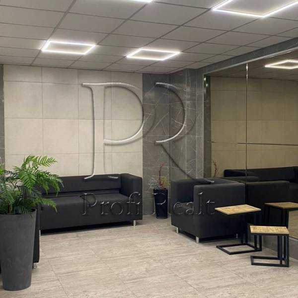 Продажа 3-комнатной квартиры 136 м², Михаила Драгомирова ул., 14А