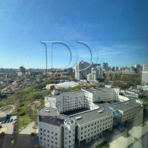 Продажа 3-комнатной квартиры 136 м², Михаила Драгомирова ул., 14А