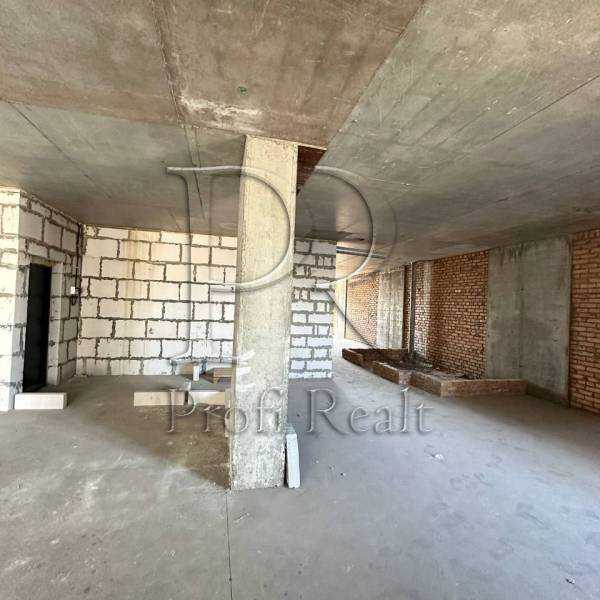 Продажа 3-комнатной квартиры 136 м², Михаила Драгомирова ул., 14А