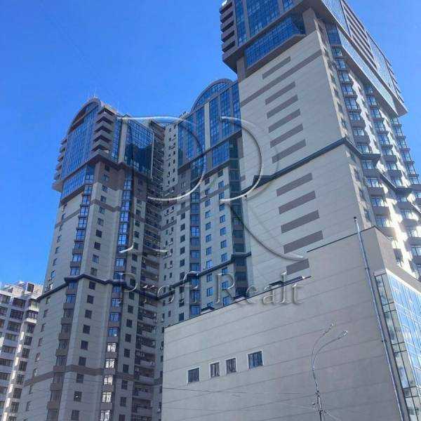 Продажа 3-комнатной квартиры 136 м², Михаила Драгомирова ул., 14А