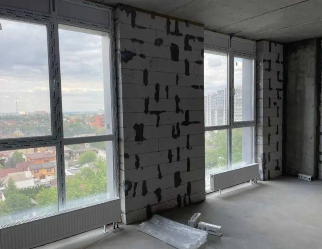 Продажа 2-комнатной квартиры 72 м², Звездный бул.