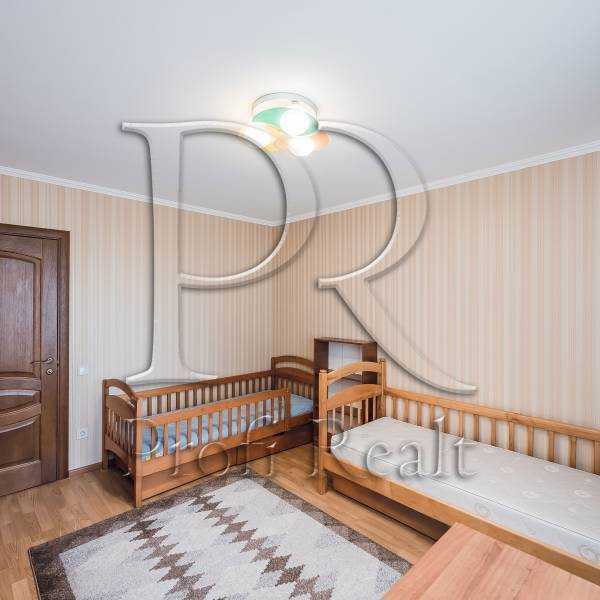 Продажа 3-комнатной квартиры 85 м², Доковская ул., 10 К1