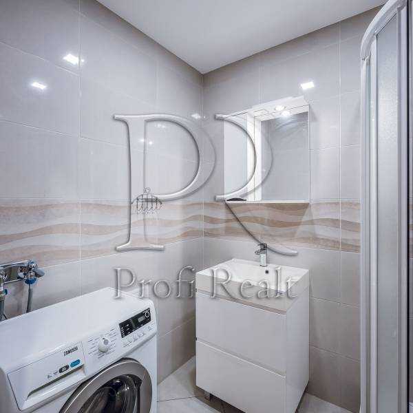 Продажа 3-комнатной квартиры 85 м², Доковская ул., 10 К1