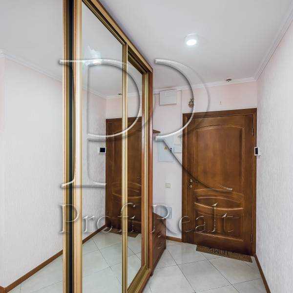Продажа 3-комнатной квартиры 85 м², Доковская ул., 10 К1