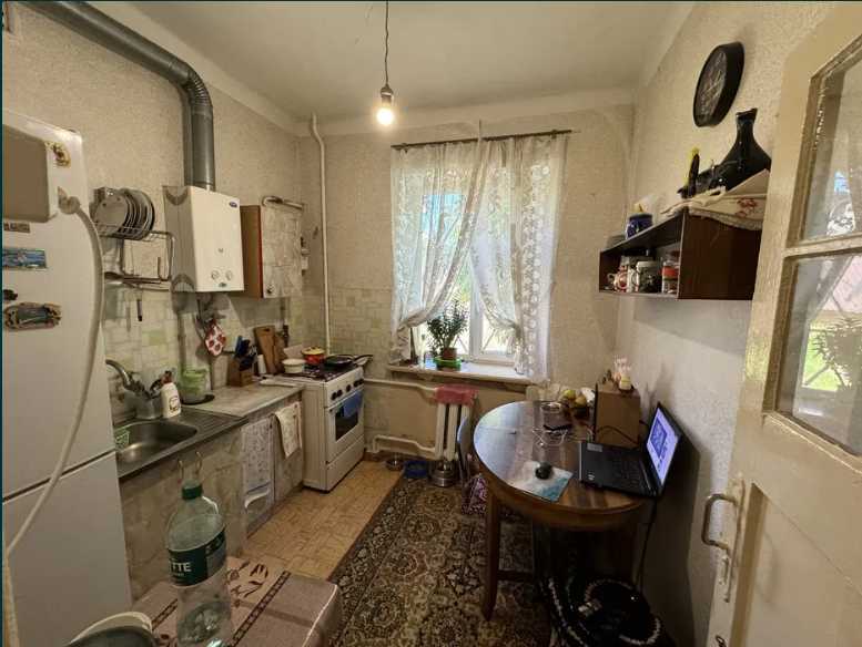 Продажа 3-комнатной квартиры 63.5 м², Чумацкая ул.