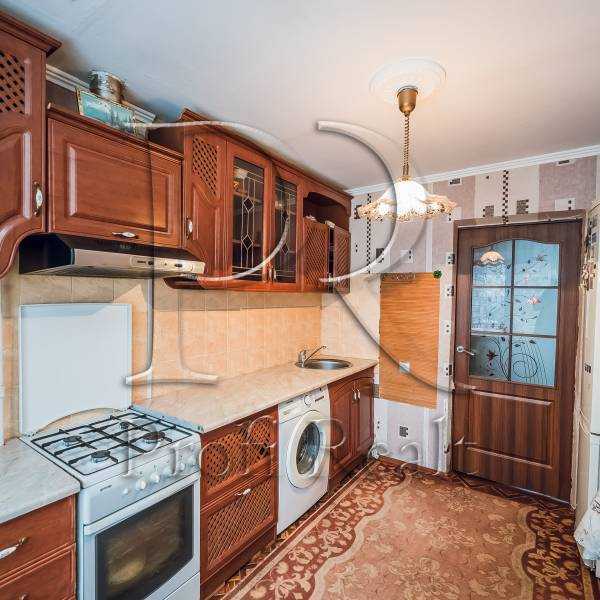 Продажа 3-комнатной квартиры 71 м², Киевская ул., Спортивная улиц а, 4