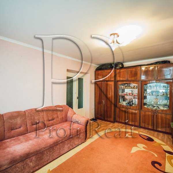 Продажа 3-комнатной квартиры 71 м², Киевская ул., Спортивная улиц а, 4