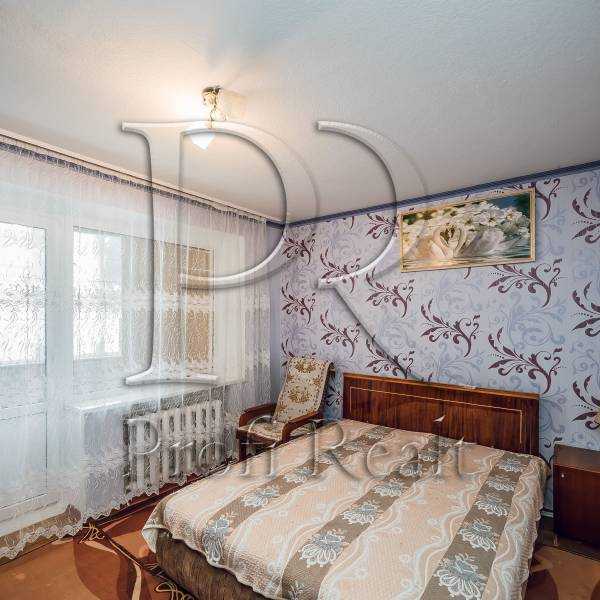 Продажа 3-комнатной квартиры 71 м², Киевская ул., Спортивная улиц а, 4