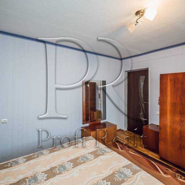 Продажа 3-комнатной квартиры 71 м², Киевская ул., Спортивная улиц а, 4