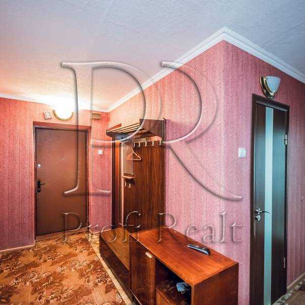 Продажа 3-комнатной квартиры 71 м², Киевская ул., Спортивная улиц а, 4