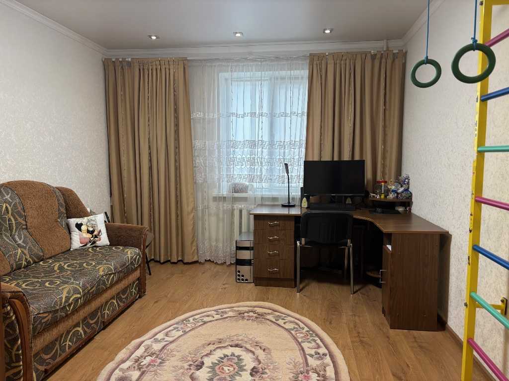 Продаж 3-кімнатної квартири 90 м², Бориса Гмирі вул., 13