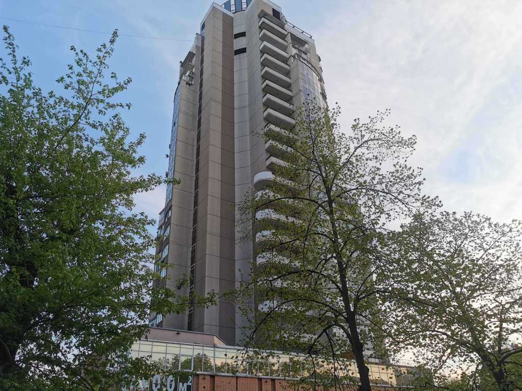 Аренда 4-комнатной квартиры 153 м², Богдана Хмельницкого ул., 41