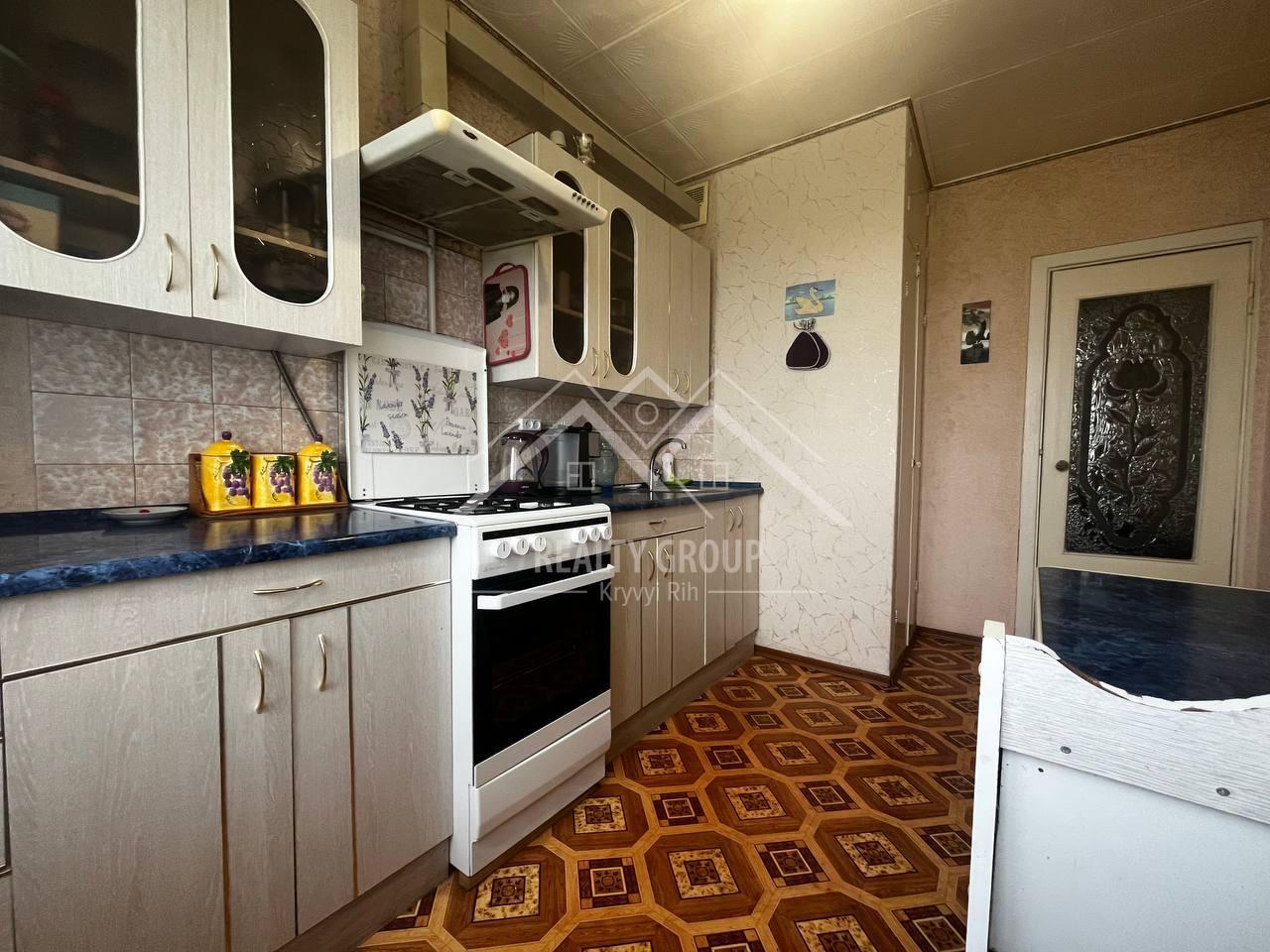 Продаж 3-кімнатної квартири 62.4 м², Сонячний вул., 9